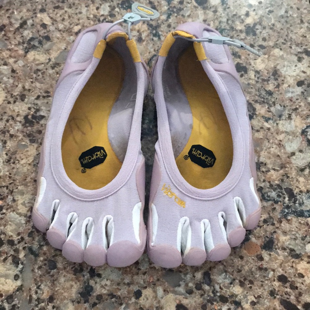 Vibram five fingers